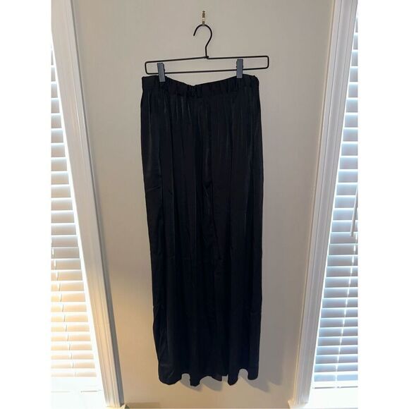 BCBG Maxazria Black Pleated Maxi Skirt Small - Picture 2 of 4